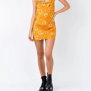 PRINCESS POLLY DRESS - SIZE 0 $20